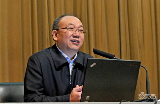 中芯国际的六朝董事长往事：外资、国资、独董的权力争夺战_腾讯新闻