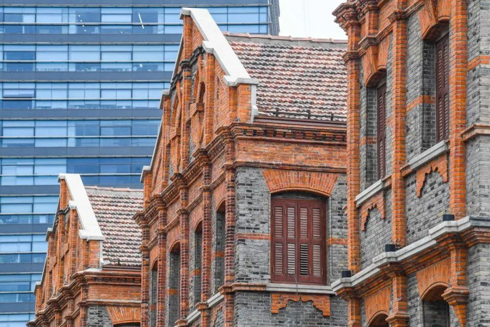 逛四川北路的快乐又回来了这里变身魔都最新潮流街区不输田子坊新天地