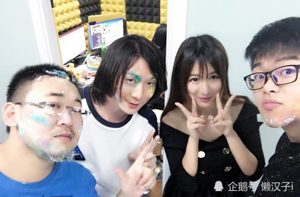 被"封杀"的kpl女解说,捧红张大仙后,索要分手费高达1000万!