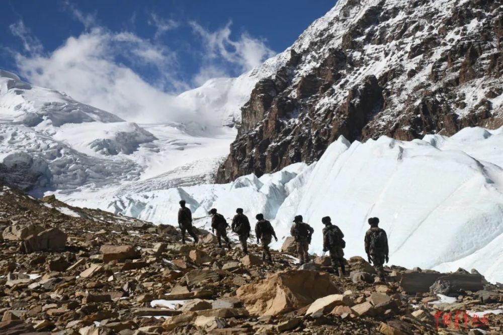 走近青春答卷人〡岗巴边防营哨声还在吹响