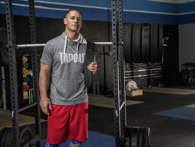 tapout品牌大使约翰塞纳逆袭之路经历了什么