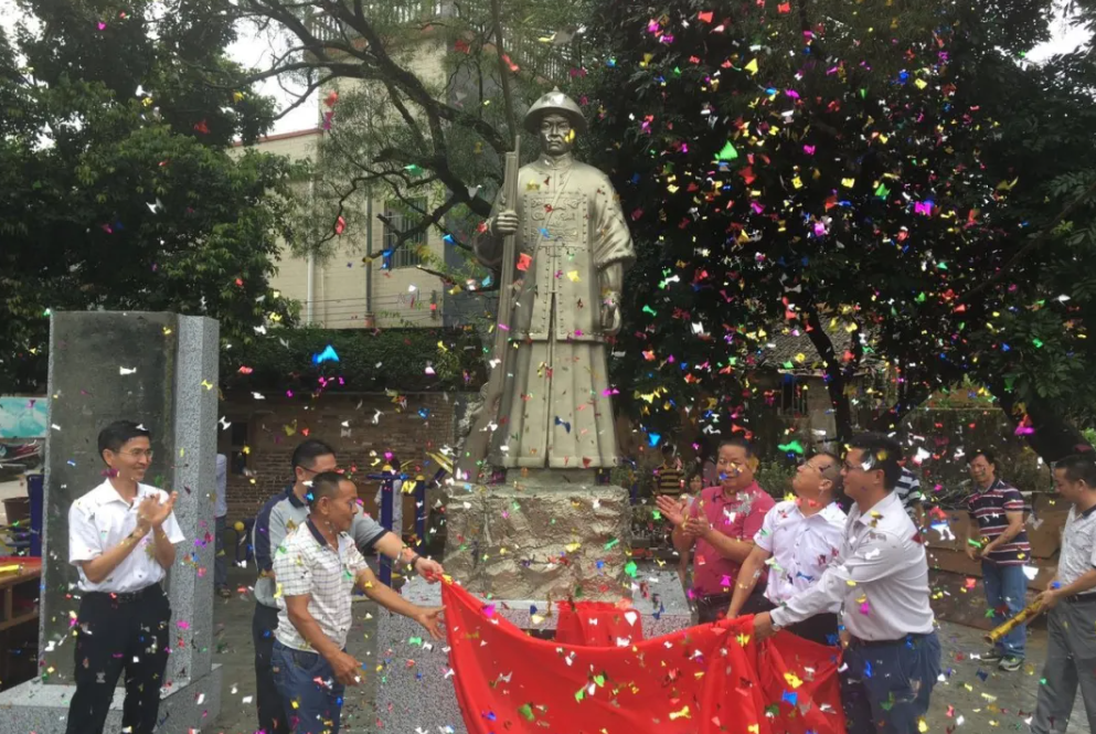 清远首个"广东海峡两岸交流基地"落户英德吴光亮故居