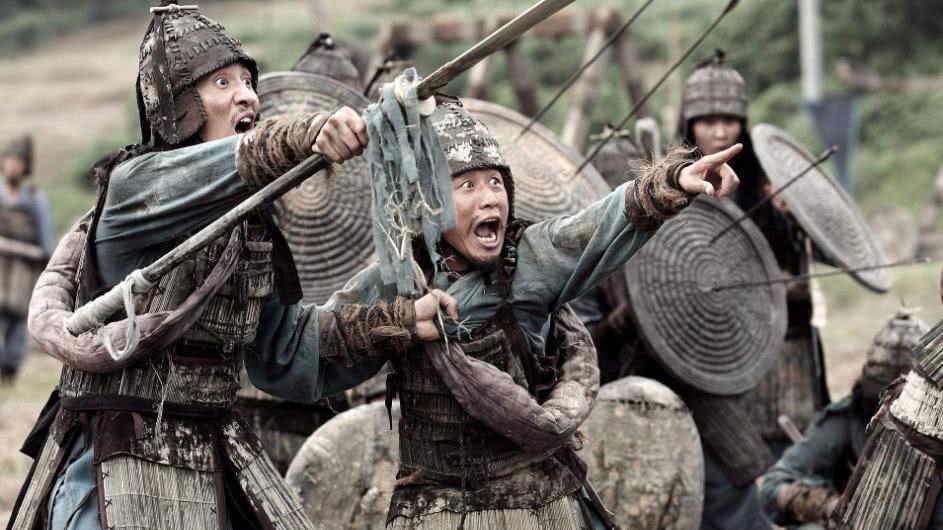 古代影视剧中,战争从早打到晚,难道士兵都不需要吃饭上厕所吗?