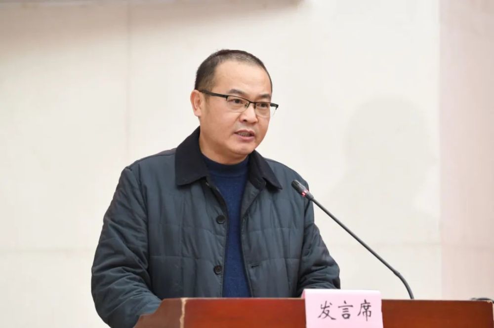 确保完成全年目标任务虞爱华主持召开市委常委会扩大会议