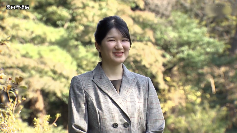 日本爱子公主20岁生日王者气息弥补老气造型甩掉最丑公主标签