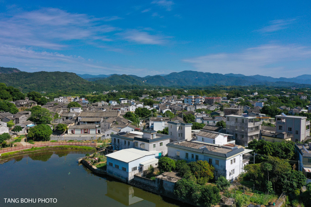 潮州狮峰村,一湖一轴多节点设计理念,如今变成潮州最美乡村