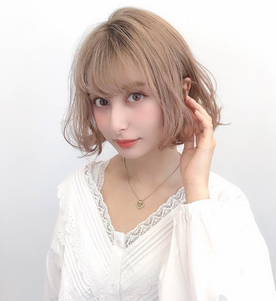 小俏皮可爱短发.