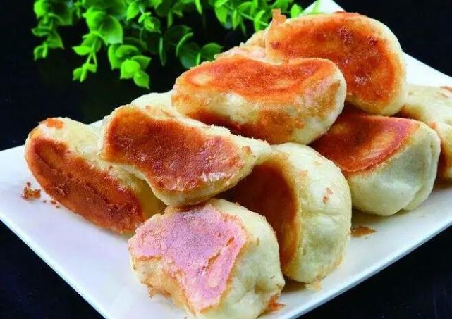 等,名字也有生煎,炉包等叫法不同;具体到齐鲁之地,则以菏泽水煎包为最