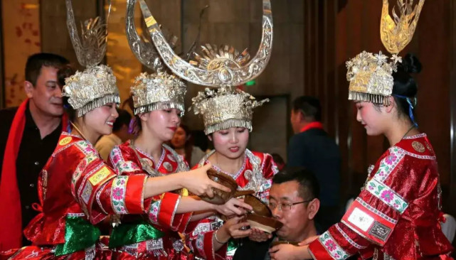 苗族,一个喜欢劝酒的民族