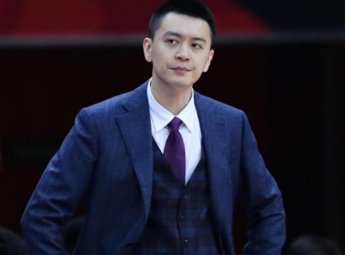 杨鸣陷入幸福的烦恼,辽宁男篮阵容将大变,4人将被边缘化