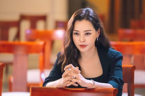 the woman》由李善彬,韩善伙,郑恩地,崔始源主演的《酒鬼都市女人们》