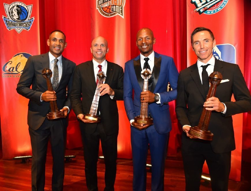 四位nba首秀只得零分的名人堂球员,姚明首秀数据居然是四人第一