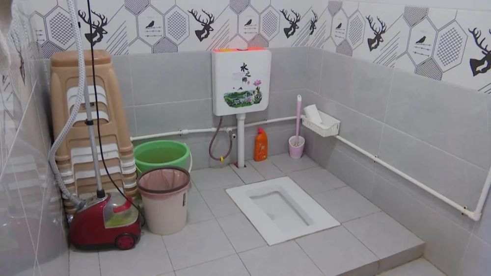 优化农村人居环境,改善民生的重要抓手,截至目前,全县农村厕所改造已