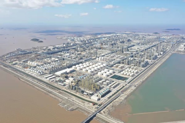 舟山做大做强石化基地产业链 迎来首个千亿级产值企业