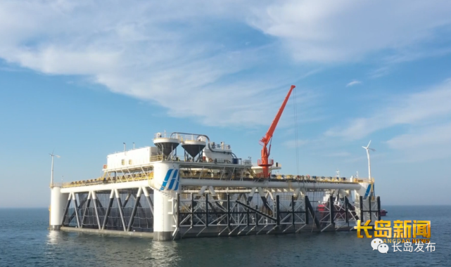 亚洲最大的深海智能网箱经海001号提网收鱼