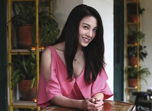 刘恺威的红玫瑰陈豪的白月光廖碧儿在tvb的情史可谓跌宕起伏