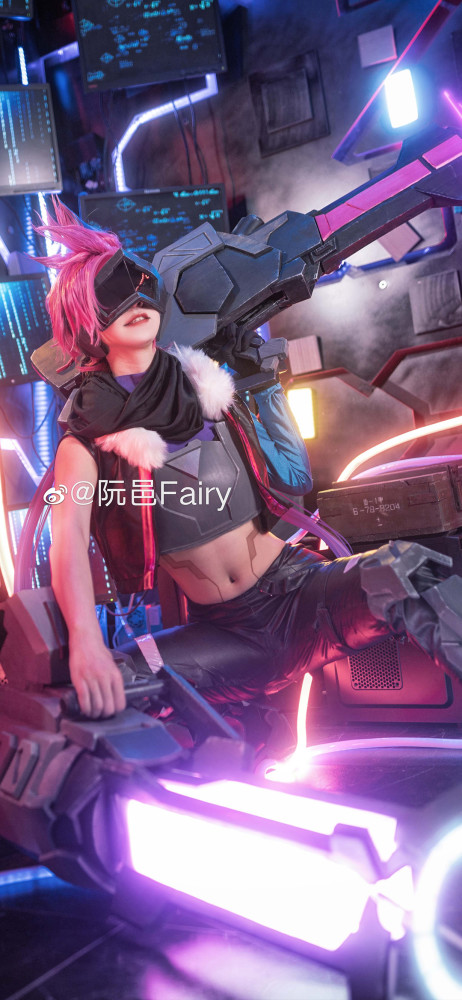 英雄联盟金克丝源计划cos金克丝的含义就是金克丝