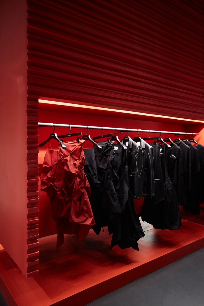 roaringwildqianhaimixcstoregrandopening