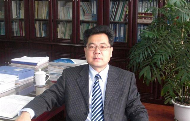 西南交通大学校长何川教授:国家奖拿到手软,为何年年落选院士?