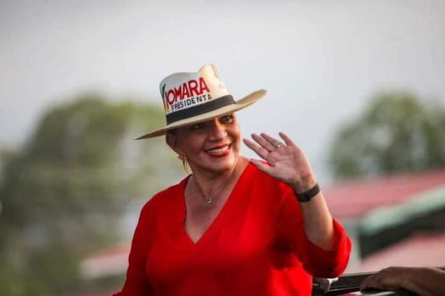 地球局12年三度竞选她从洪都拉斯第一夫人到首位女总统