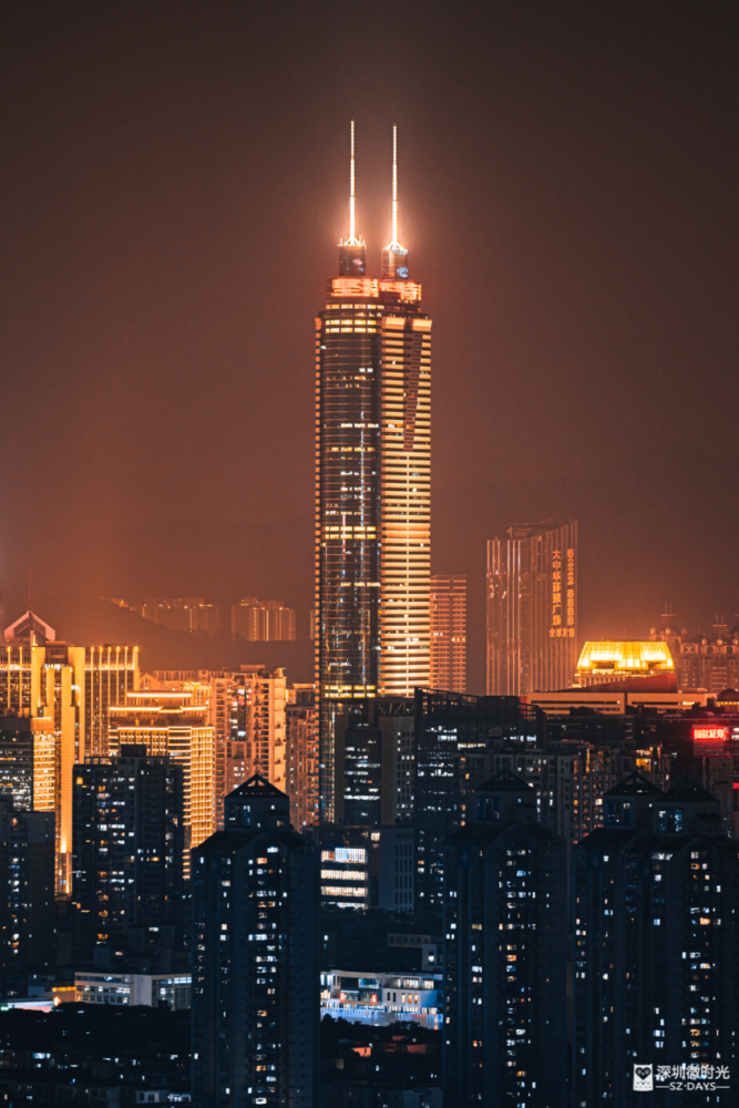 深圳最值得爬的山这算一个就在市区地铁直达