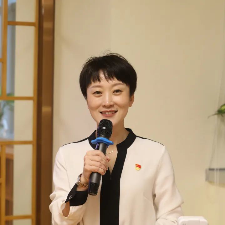 省检察院"花时间阅读"读书社开展"学习党的十九届六