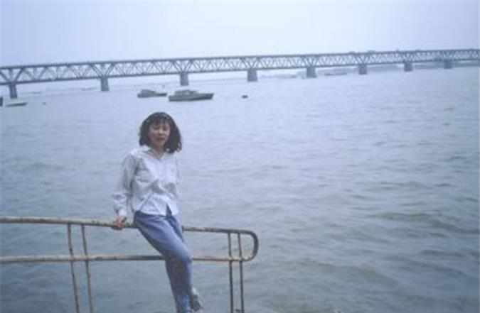 清华高材生朱令:因得罪室友被毒残,今48岁仅有7岁智商_腾讯新闻