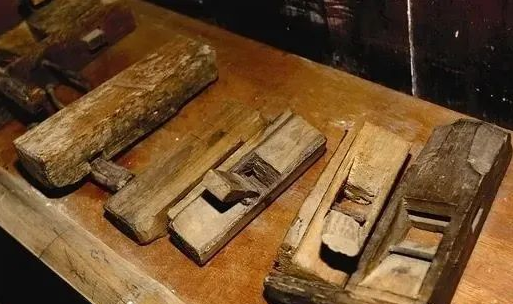 射埠锦石花石街头这些人正在消失