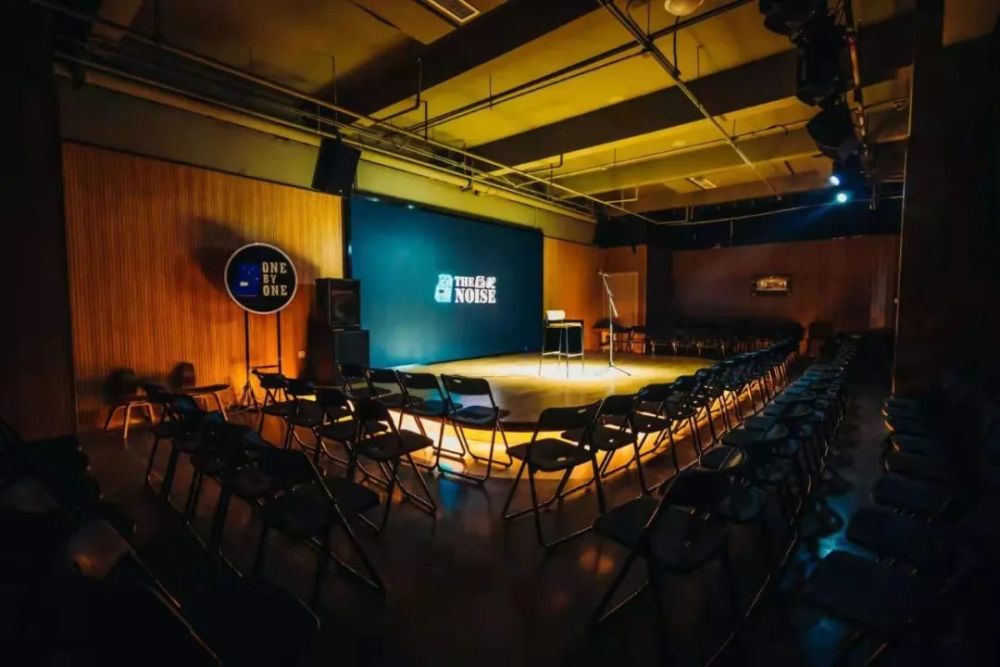 听说成都的脱口秀不好笑