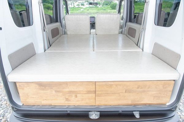 也有面包车版本吉姆尼?14万元让露营功能更强大