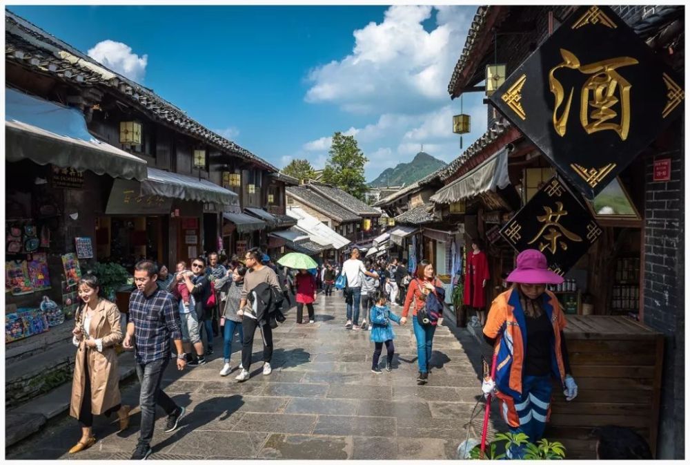 贵州5a古镇走红,是古代用来屯兵的重要城池,游客络绎不绝
