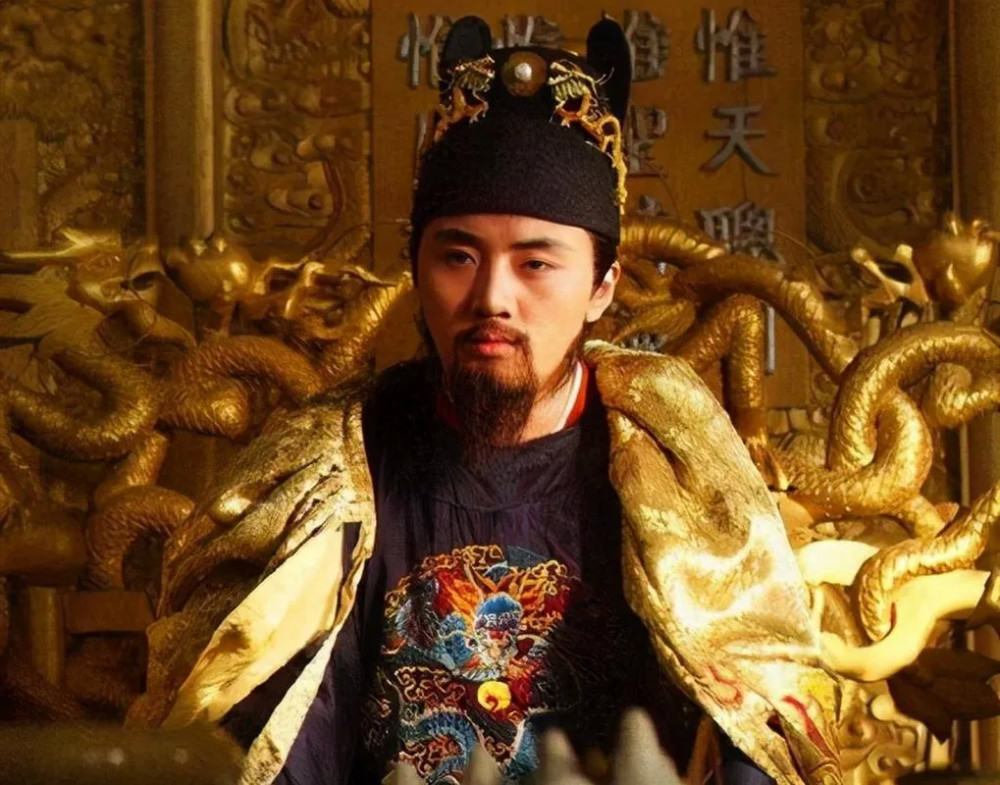 苦熬多年的裕王朱载垕登上皇位后,陈皇后委婉地劝谏