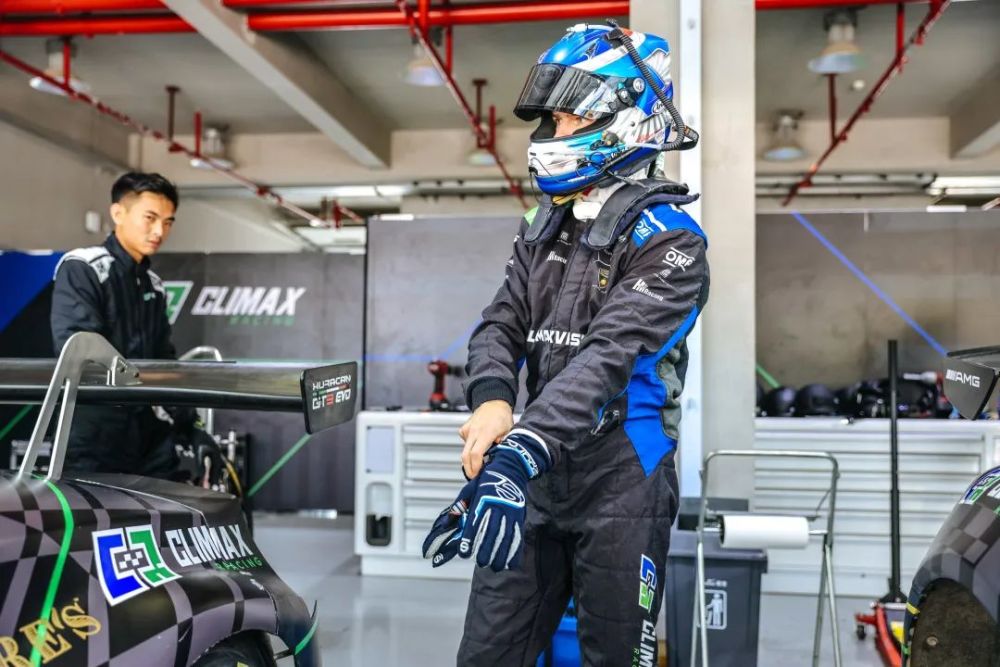 climaxracing极点赛车挑战极限豪揽双组别总冠