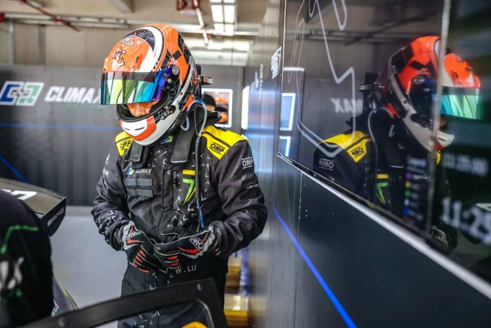 climaxracing极点赛车挑战极限豪揽双组别总冠