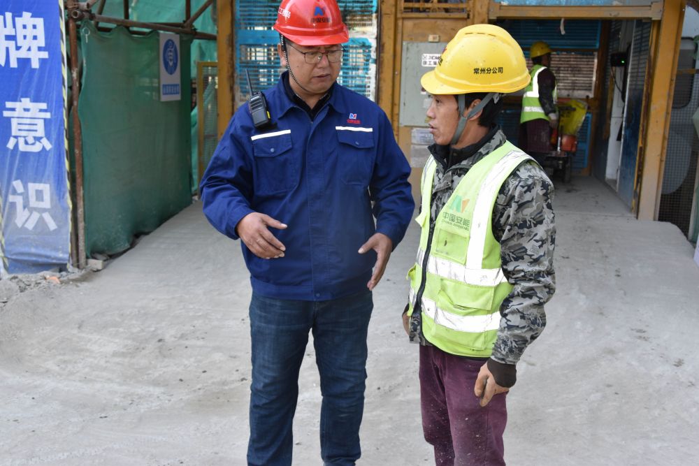 项目的安全守护者记中国安能二局河南夏邑项目部安全总监杨庆国