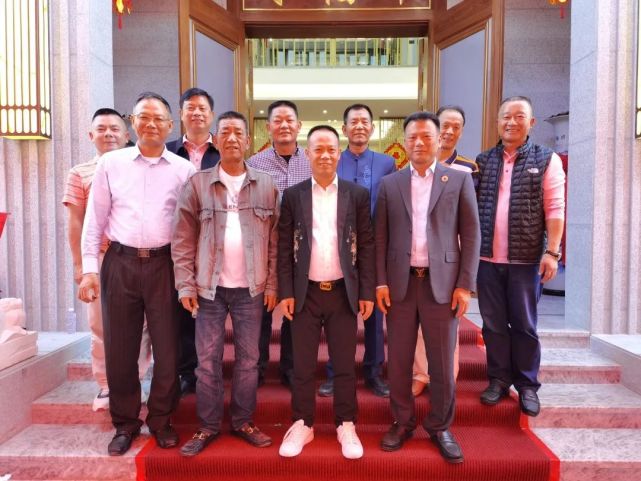 海南省潮汕商会全体会员恭祝林永坚会长乔迁大吉!万事如意!阖家幸福!