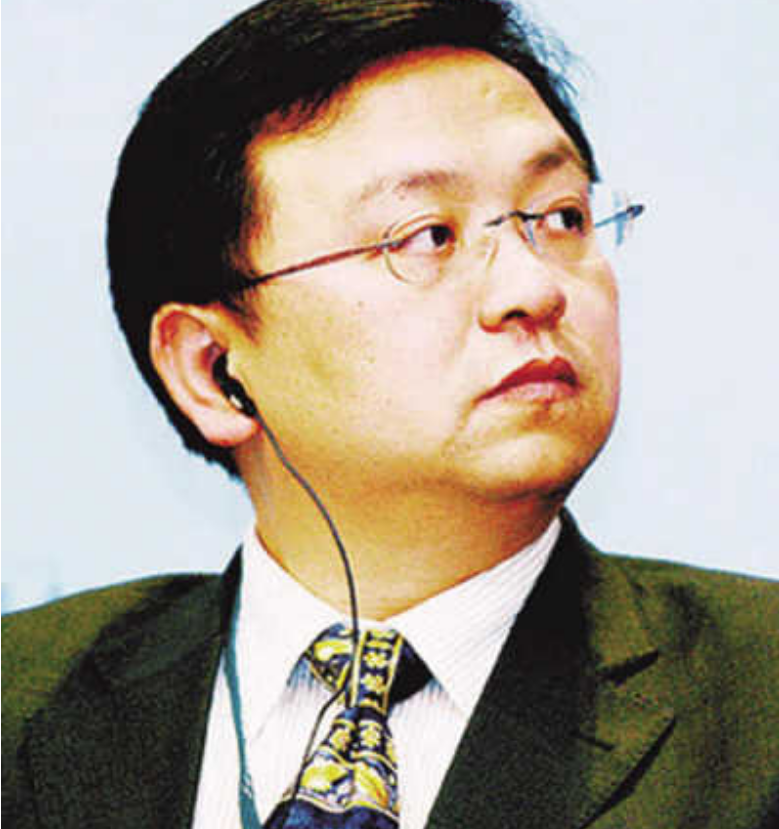 比亚迪总裁王传福13岁丧父15岁丧母嫂子曾卖嫁妆供他上学