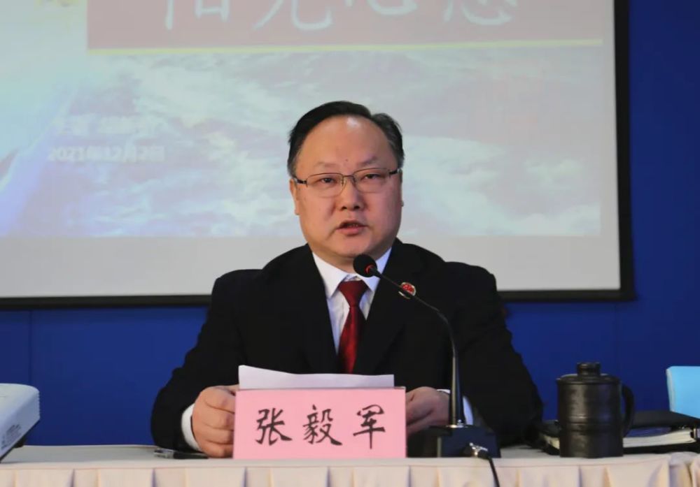 汉川张毅军检察长被评审为湖北省检察业务专家