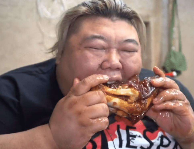 600斤胖猴仔疑发生意外？账号清空所有作品，或已无法继续拍摄！