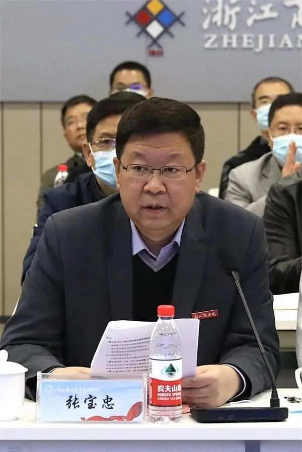 这所大学校长当选为中国职业技术教育学会数字商务专业委员会执行主任