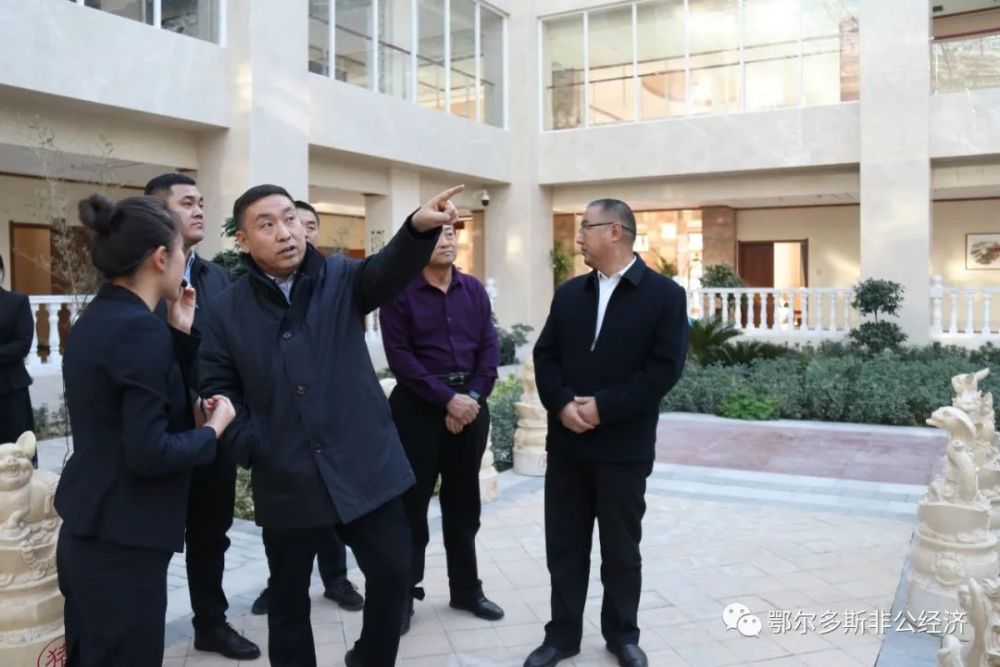 聂永胜深入乌审旗,鄂托克前旗开展"万企兴万村"助力乡村振兴专题考察