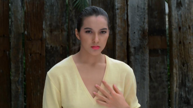 影片由"五福星"中犀牛皮的扮演者冯淬帆担纲导演,曾志伟担任策划,王晶