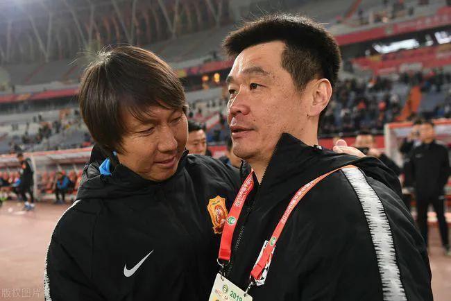 李金羽 中超3李的上课下课悲喜神剧：李铁后悔发海报，李金羽接班李霄鹏