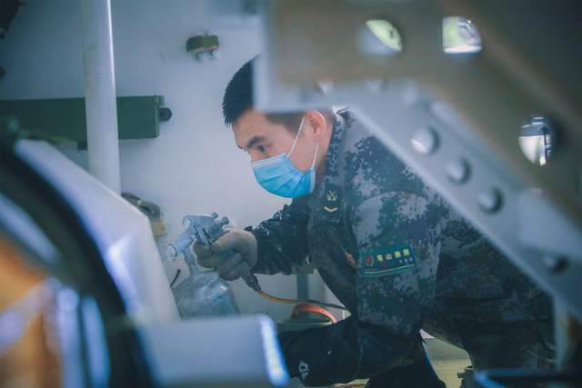 解放軍飛機穿越對馬海峽日空自緊急出動戰機應對80年和90年代的語文課文