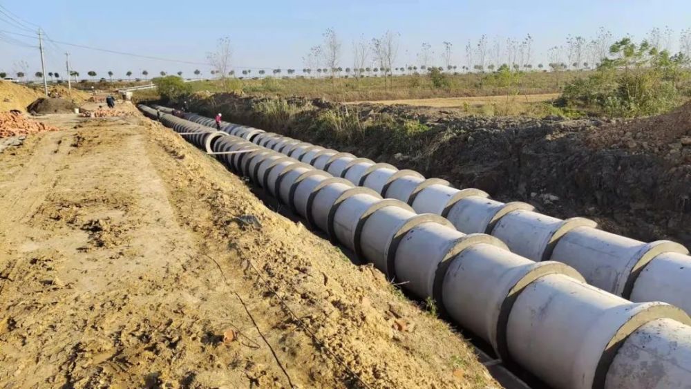 我为群众办实事|老子山镇:加强污水管网建设 提高污水处理能力_腾讯新