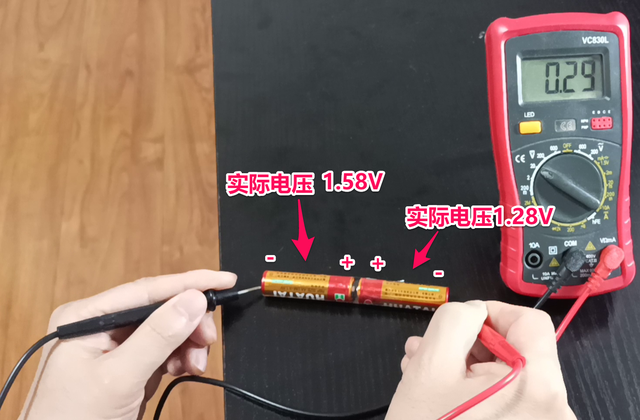 反向串联电池