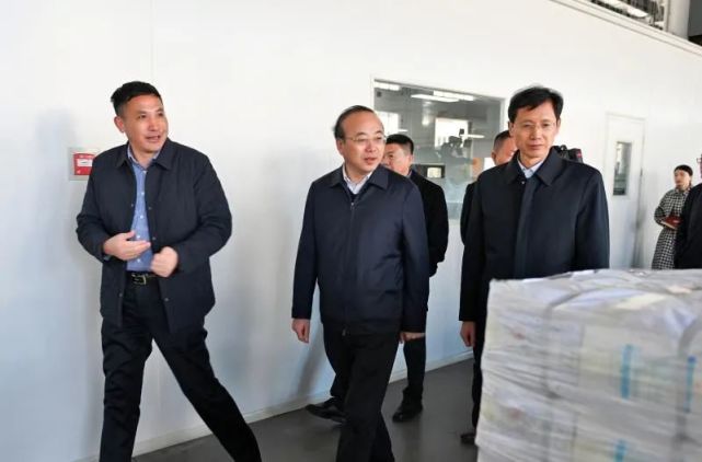 "一江两岸,拥江发展" 安庆池州两地市委书记这样说