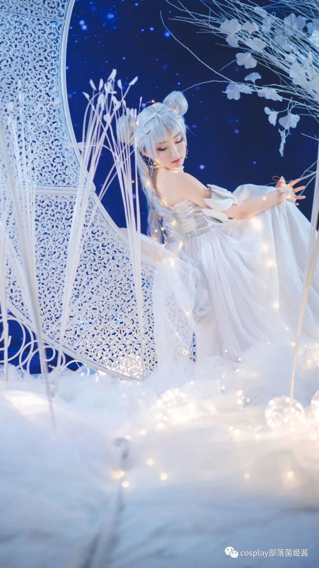 cos:美少女战士倩妮迪公主