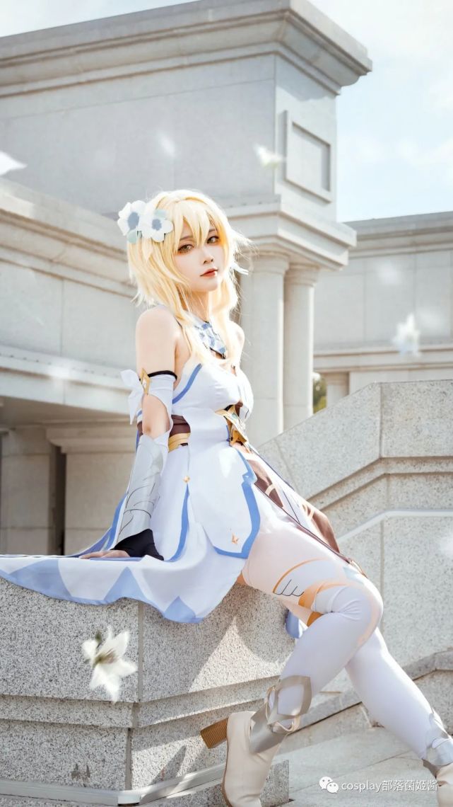 cos:原神莹,空中荧火,向死而生.