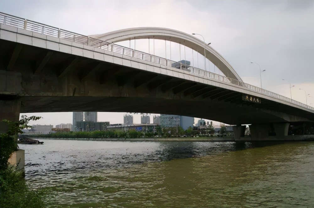 无锡运河这两座大桥换新衣啦